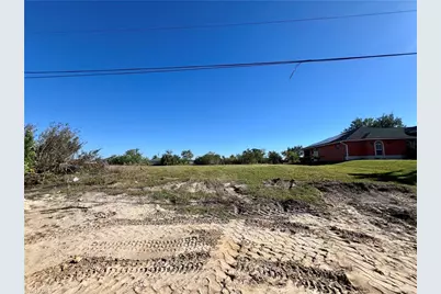 614 NE 12th St, Cape Coral, FL 33909 - Photo 4