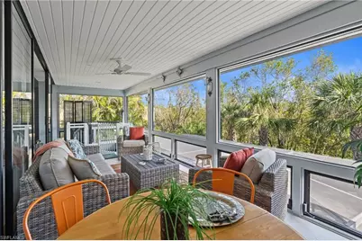 319 Nature View Ct, Fort Myers Beach, FL 33931 - Photo 4