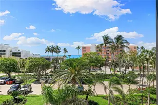2400 Gulf Shore Blvd N, Naples, FL 34103 - Photo 16