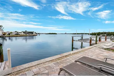 83 Blackbeard Way, Fort Myers Beach, FL 33931 - Photo 32