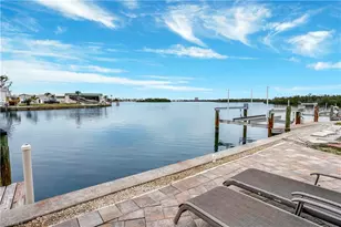 83 Blackbeard Way, Fort Myers Beach, FL 33931 - Photo 32