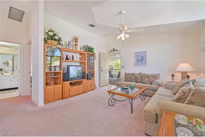 13205 Whitehaven Ln #1605, Fort Myers, FL 33966 - Photo 4