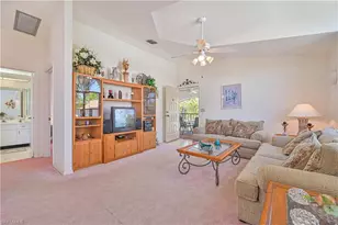 13205 Whitehaven Ln, Fort Myers, FL 33966 - Photo 4