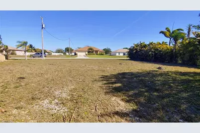 1242 NW 18th St, Cape Coral, FL 33993 - Photo 8