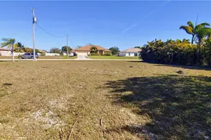 1242 NW 18th St, Cape Coral, FL 33993 - Photo 8