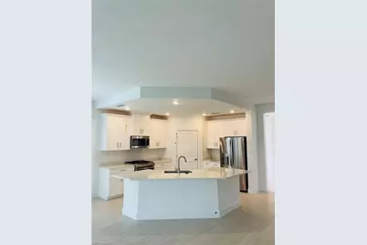 16903 Fairgrove Way #102, Naples, FL 34110 - Photo 4