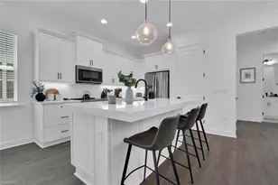 7242 Saona CT, Naples, FL 34113 - Photo 4