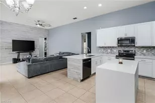 2066 Mandarin Ln, Naples, FL 34120 - Photo 6