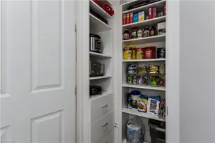 2066 Mandarin Ln, Naples, FL 34120 - Photo 20