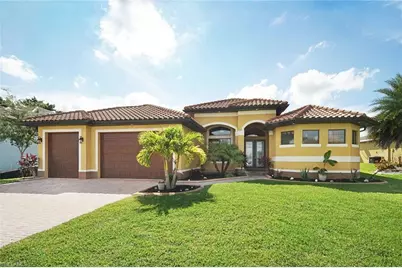 1502 SW 38th St, Cape Coral, FL 33914 - Photo 2
