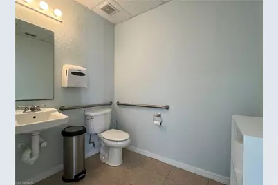 4519 SE 16th Pl #102, Cape Coral, FL 33904 - Photo 14