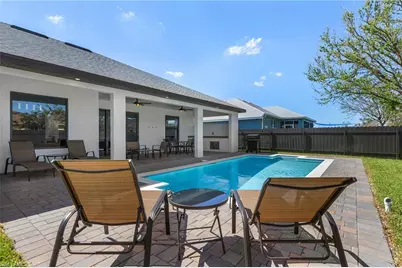 1925 SW 3rd Ter, Cape Coral, FL 33991 - Photo 32