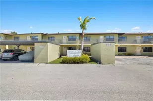 4711 SE 5th Ave, Cape Coral, FL 33904 - Photo 2