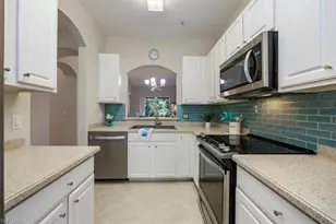 14120 Winchester Ct, Naples, FL 34114 - Photo 4