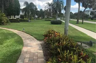 421 12th Ave S, Naples, FL 34102 - Photo 16