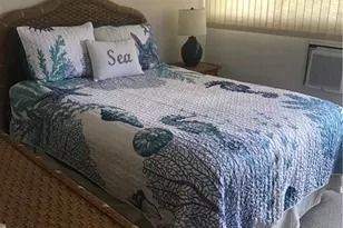 421 12th Ave S, Naples, FL 34102 - Photo 10