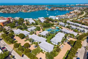 661 W Elkcam Cir, Marco Island, FL 34145 - Photo 26