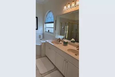 10356 White Palm Way, Fort Myers, FL 33966 - Photo 12