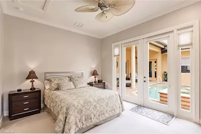 6105 Dogleg Dr, Naples, FL 34113 - Photo 32