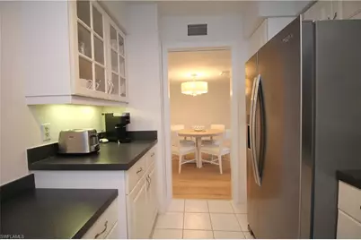 4005 Gulf Shore Blvd N #1105, Naples, FL 34103 - Photo 12