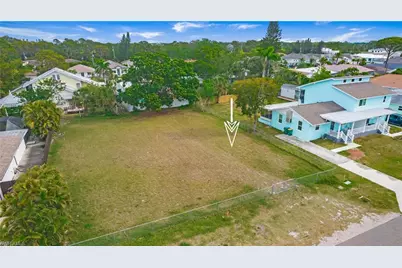 713 109th Ave N, Naples, FL 34108 - Photo 14