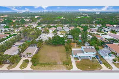 713 109th Ave N, Naples, FL 34108 - Photo 6