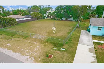 713 109th Ave N, Naples, FL 34108 - Photo 10