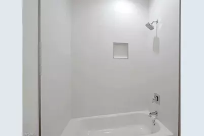 1107 SE 38th St, Cape Coral, FL 33904 - Photo 24