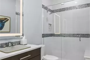 700 Bentwater Cir, Naples, FL 34108 - Photo 18