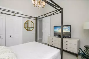 700 Bentwater Cir, Naples, FL 34108 - Photo 16