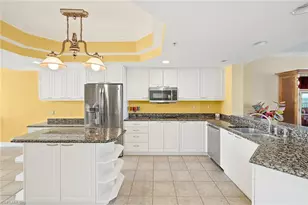 425 Dockside Dr, Naples, FL 34110 - Photo 14