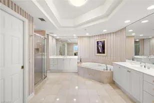 425 Dockside Dr, Naples, FL 34110 - Photo 26