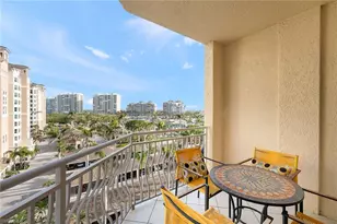 425 Dockside Dr, Naples, FL 34110 - Photo 36