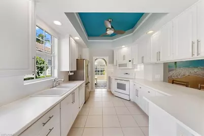3060 Ellice Way, Naples, FL 34119 - Photo 10