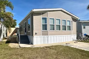 4520 Split Log Ln E, Estero, FL 33928 - Photo 2