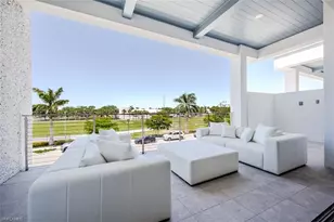 201 8th St S, Naples, FL 34102 - Photo 46