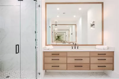 201 8th St S #103, Naples, FL 34102 - Photo 42