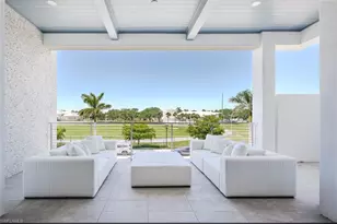 201 8th St S, Naples, FL 34102 - Photo 44