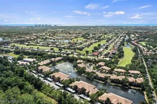 9621 Spanish Moss Way, Bonita Springs, FL 34135 - Photo 2