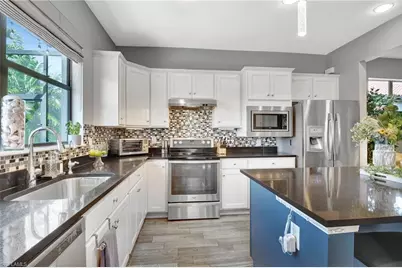 10908 Clarendon St, Fort Myers, FL 33913 - Photo 14