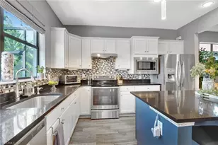 10908 Clarendon St, Fort Myers, FL 33913 - Photo 14