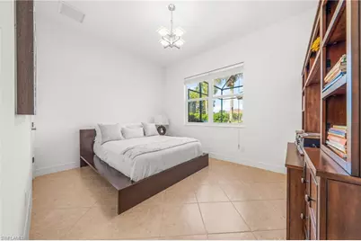 379 Cypress Way W, Naples, FL 34110 - Photo 38