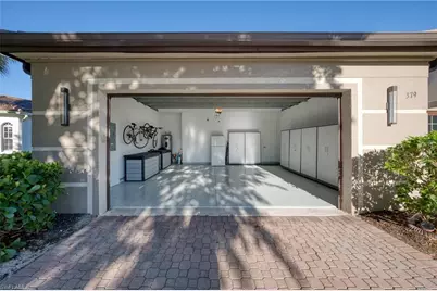 379 Cypress Way W, Naples, FL 34110 - Photo 44