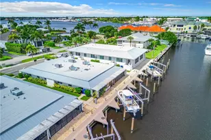 1405 Curlew Ave, Naples, FL 34102 - Photo 36