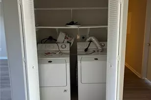 6824 Sandtrap Dr, Fort Myers, FL 33919 - Photo 8