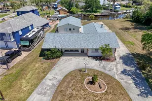 1888 Coral Cir, North Fort Myers, FL 33903 - Photo 36