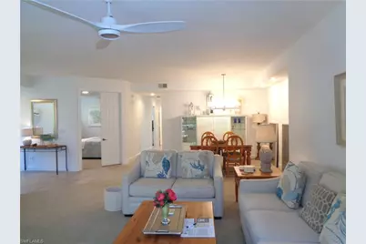 515 Laguna Royale Blvd #102, Naples, FL 34119 - Photo 4