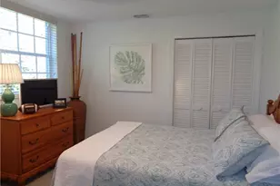 515 Laguna Royale Blvd, Naples, FL 34119 - Photo 14