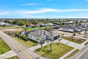 2590 Surfside Blvd, Cape Coral, FL 33914 - Photo 48