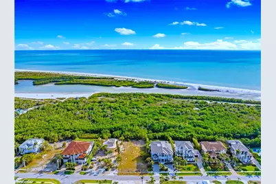 556 Spinnaker Dr, Marco Island, FL 34145 - Photo 1
